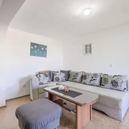 Apartment Marlera With Sea View *