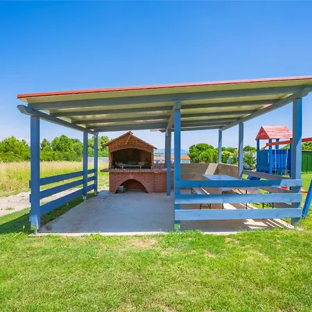 Marlera With Sea View Apartment