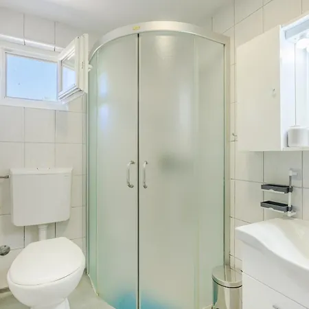 Apartment Marlera With Sea View *